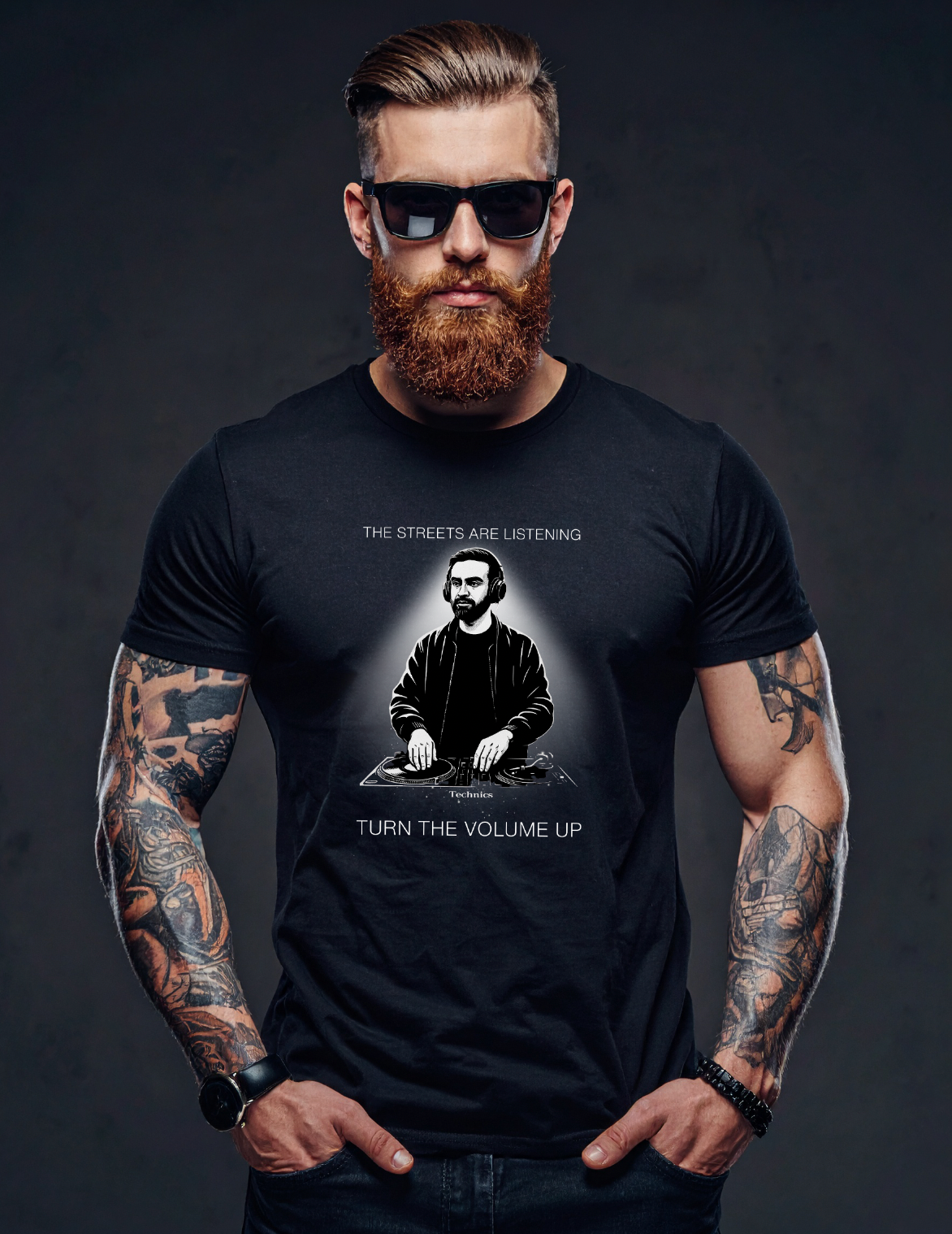 TURN THE VOLUME UP – Black Collection DJ Tee