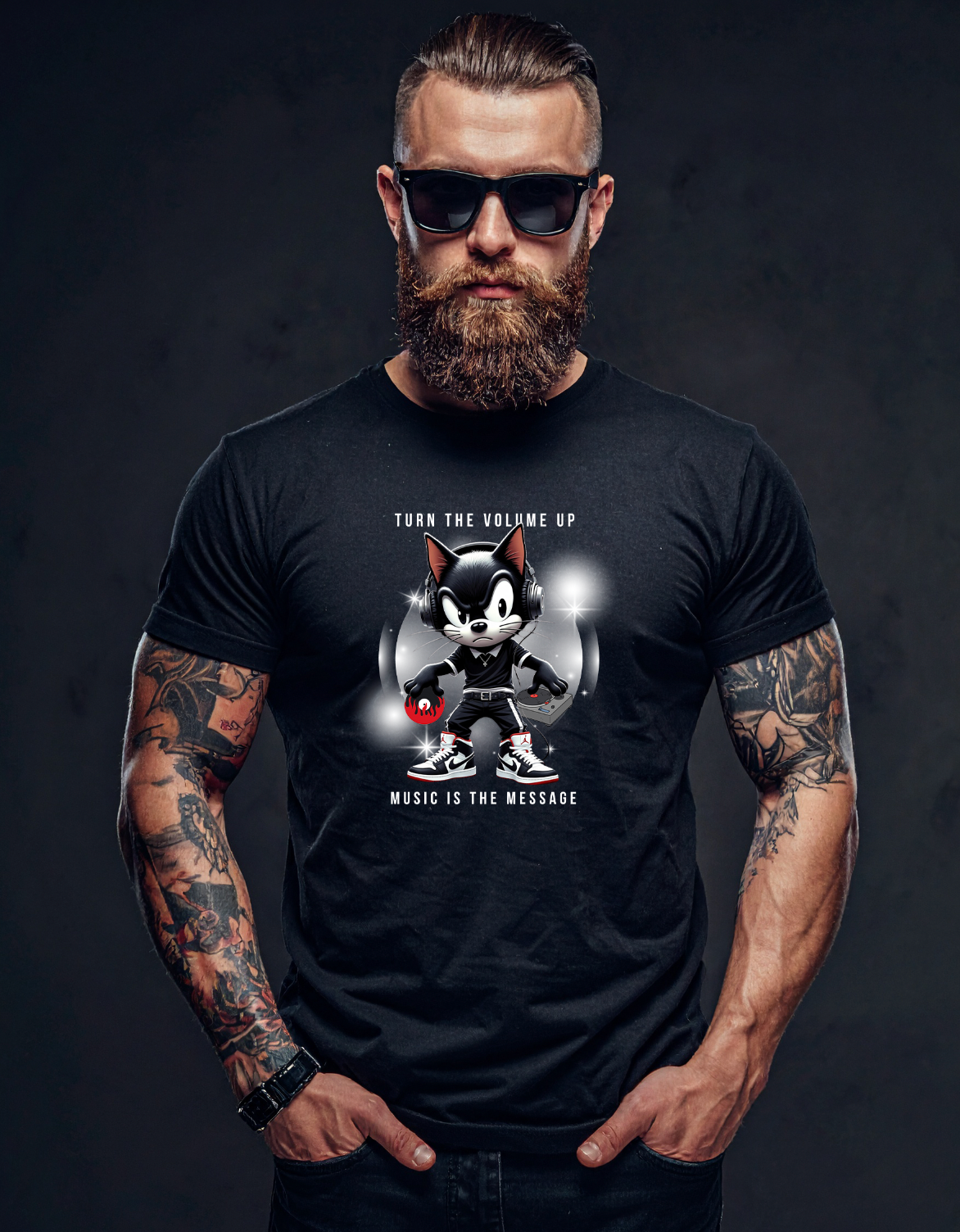Turn The Volume Up – Angry Felix The Cat Black Collection T-Shirt