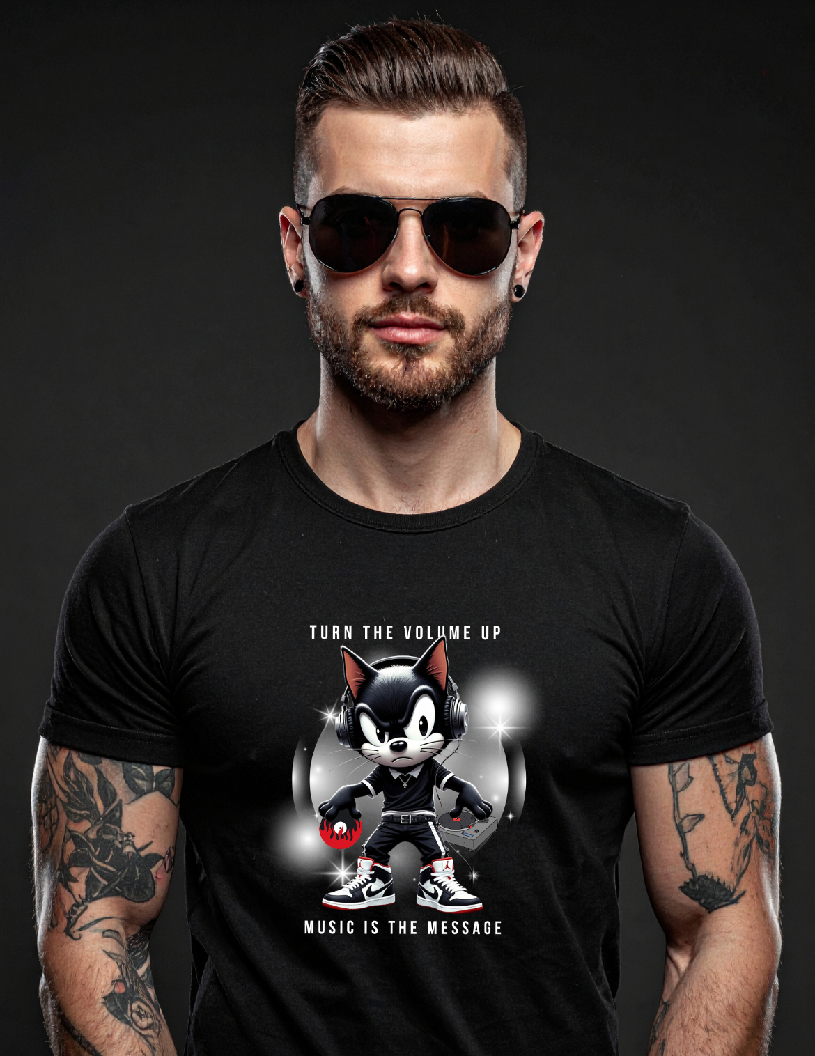 Turn The Volume Up – Angry Felix The Cat Black Collection T-Shirt