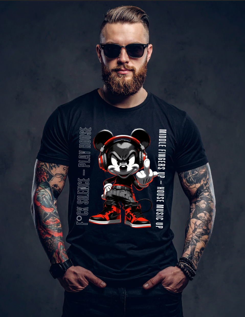 Grooveman House Music Streetwear T-Shirt – Rebel DJ Mouse Graphic Tee