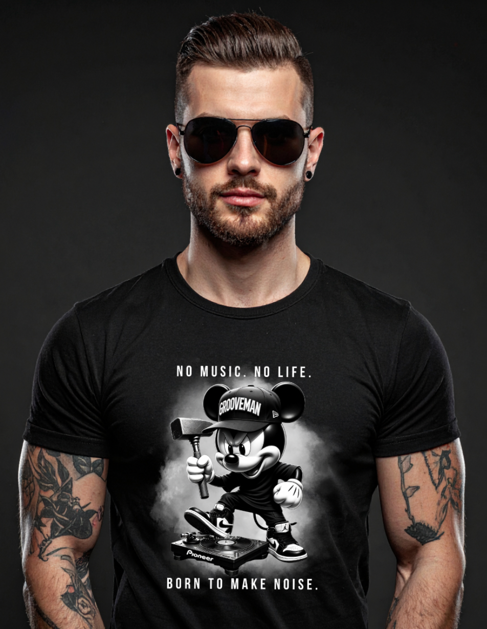 Grooveman “Born To Make Noise” – Black Collection Premium Tee