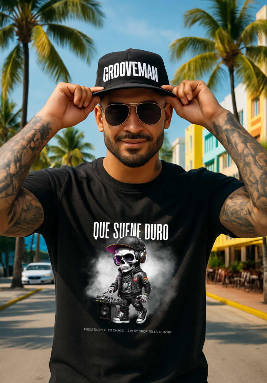 Grooveman Black Collection — Que Suene Duro Skull DJ T-Shirt