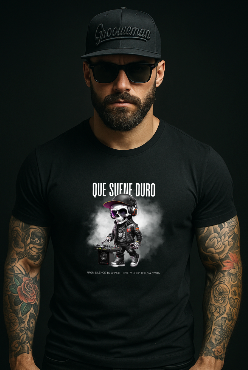 Grooveman Black Collection — Que Suene Duro Skull DJ T-Shirt