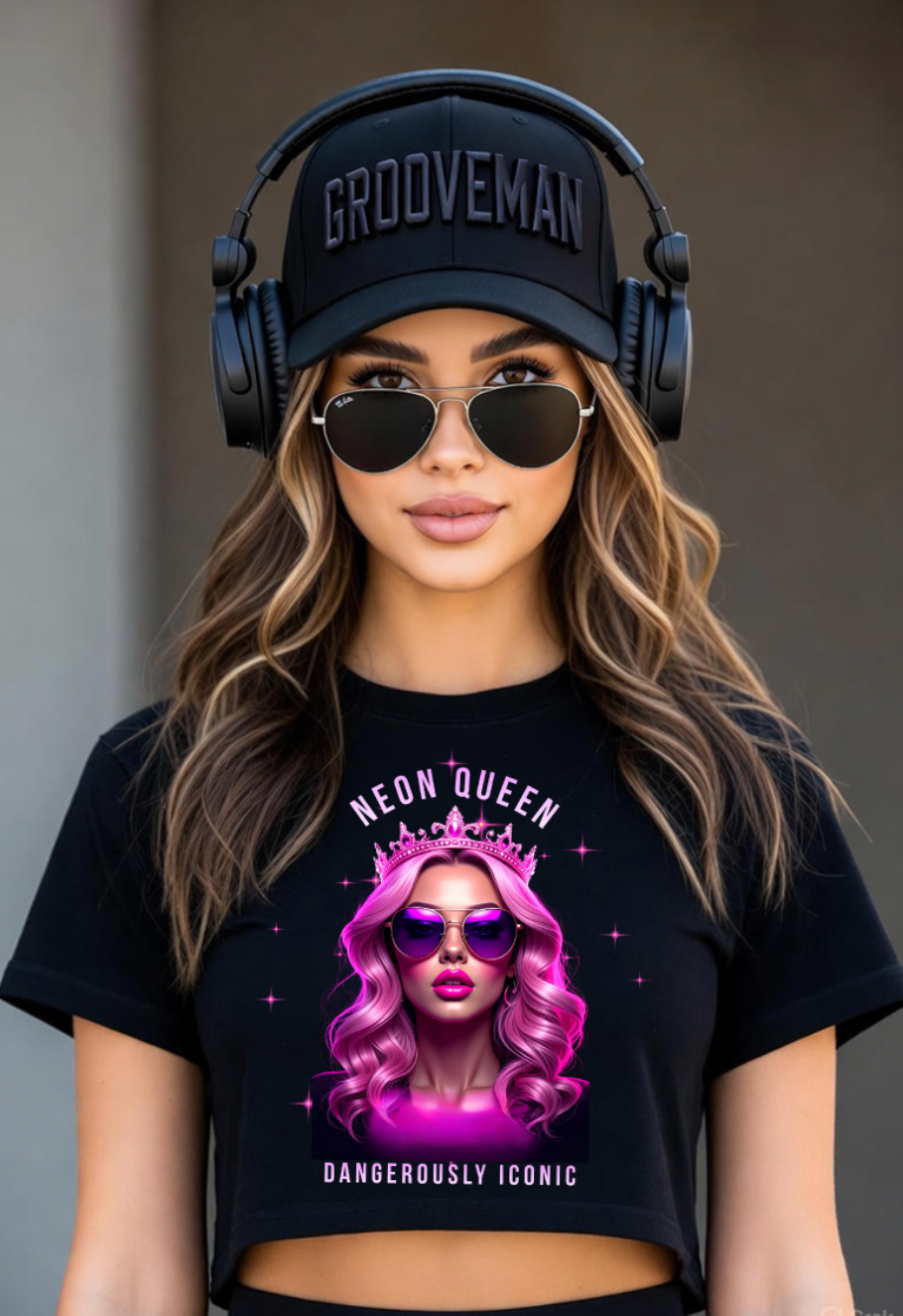 Neon Queen “Dangerously Iconic” Crop Tee – Grooveman